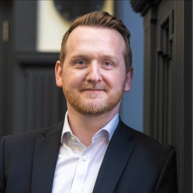 Fieldfisher appoints Stuart Marks as business services centre director in Belfast