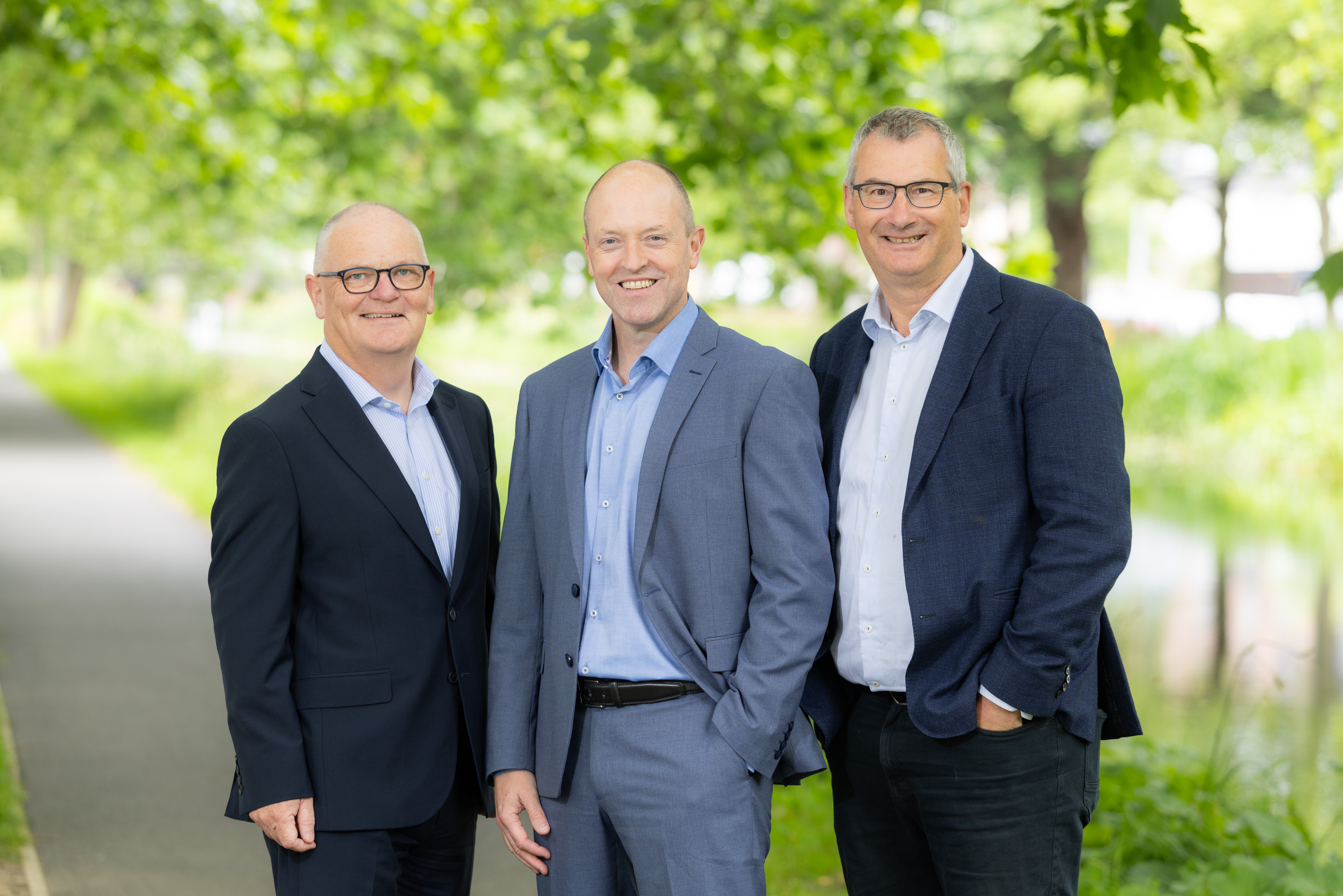 Azets strengthens legal sector expertise with Outsource acquisition