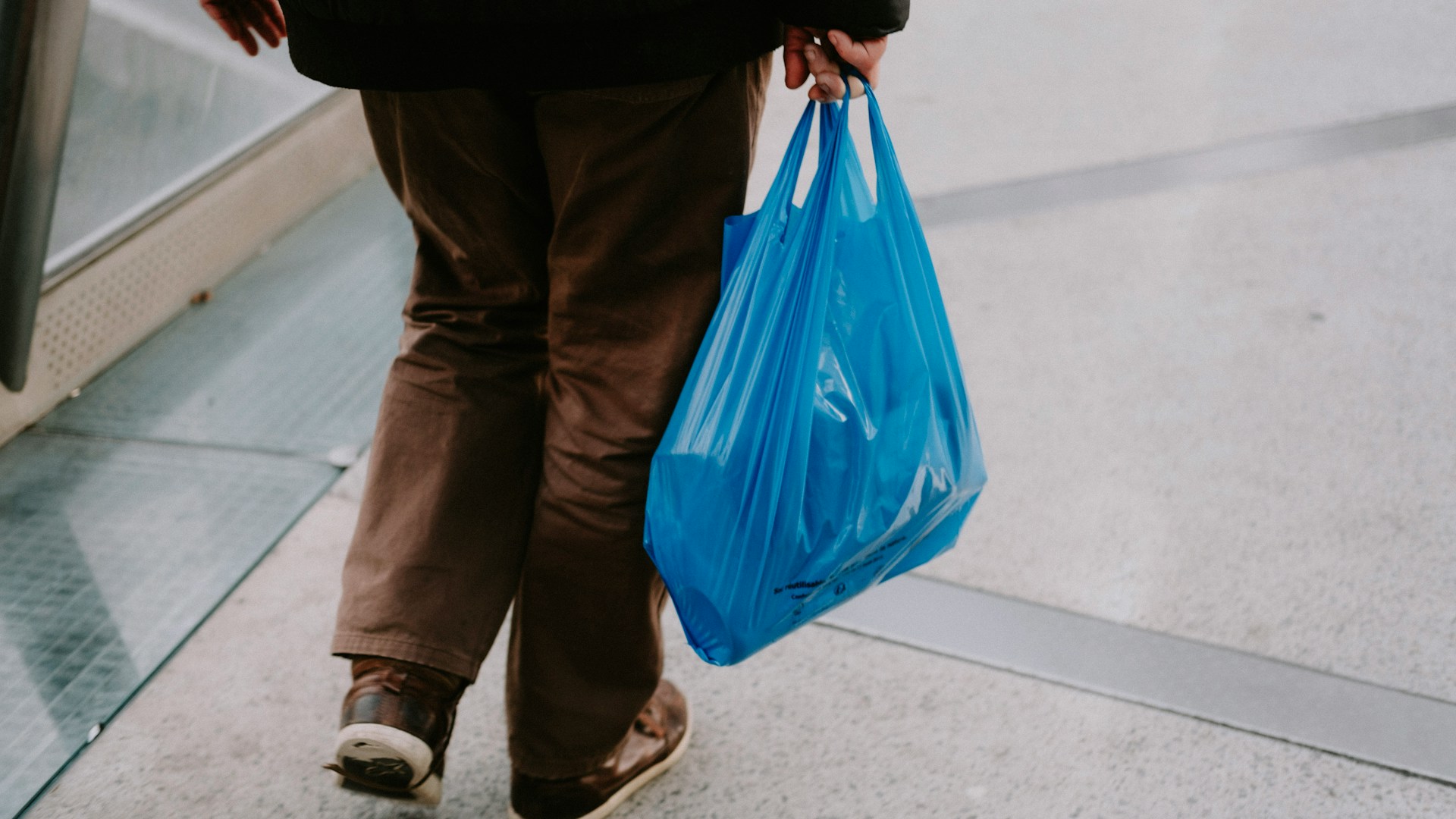 CCPC advises retailers to clearly display shopping bag prices