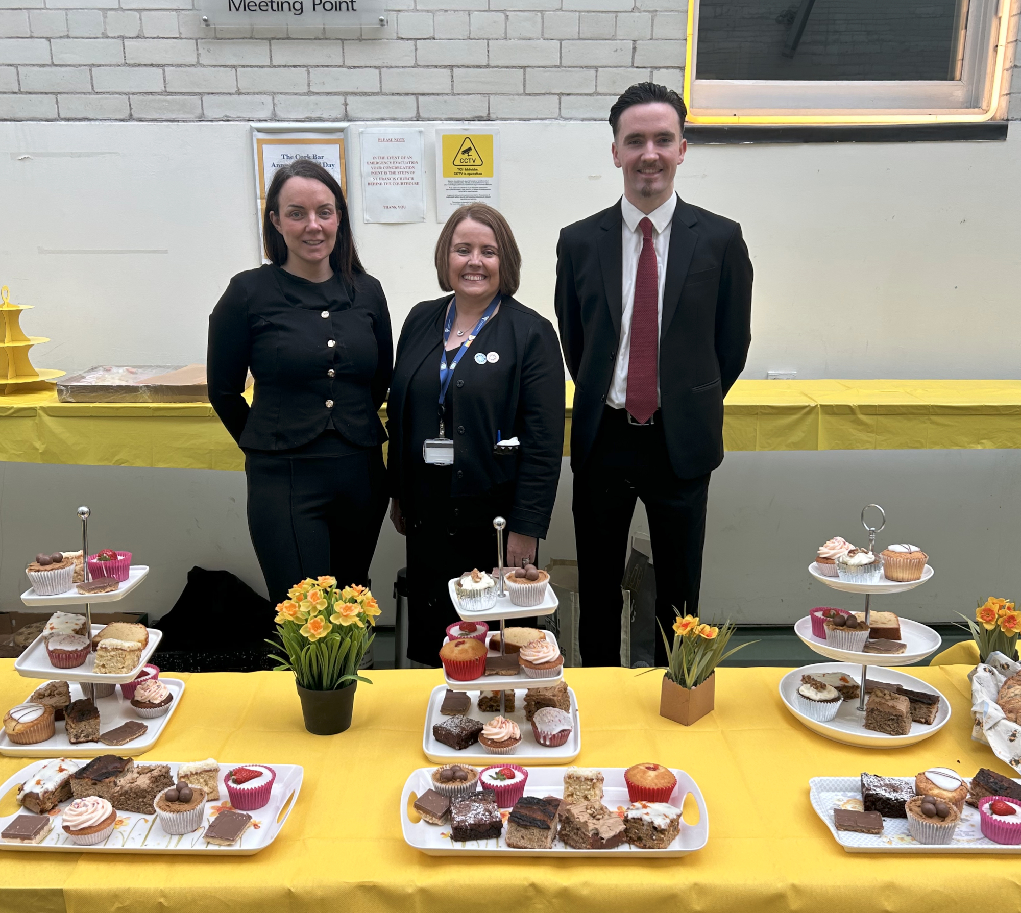 Cork Bar raises €9,880 for cancer charity