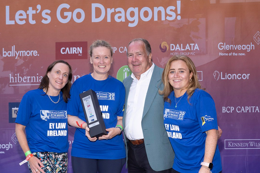 #InPictures: EY Law Ireland triumphs in Dragons at the Dock boat race