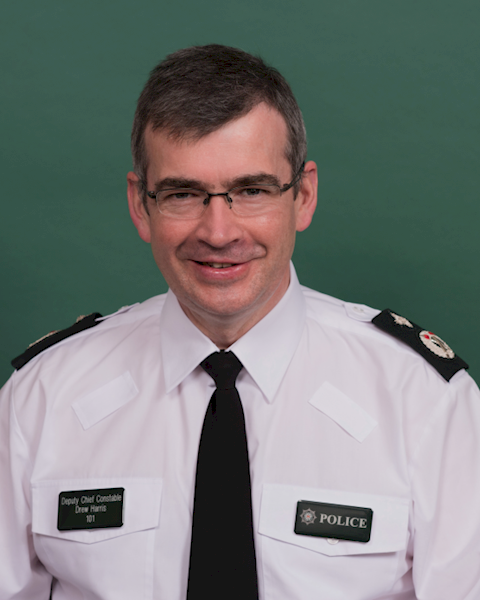 Garda Commissioner Drew Harris welcomed into post