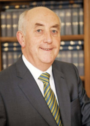 Mr Justice Kelly resigns as judge of Dubai finance court